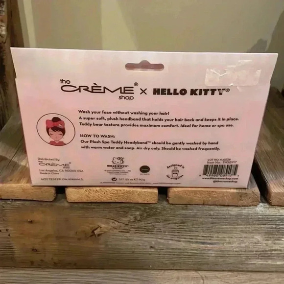 HELLO KITTY PLUSH SPA RED GINGHAM HEADBAND BRAND NEW - Picture 4 of 4